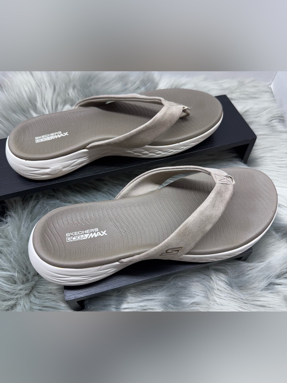 Skechers On-The-Go 600 Flip Flop Sandals Size 10 - Picture 4 of 7
